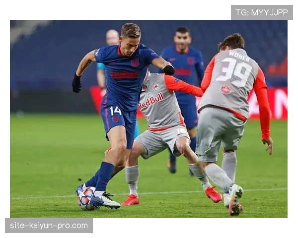 埃文·莫布里挡拆保护提升禁区效率较上季显著