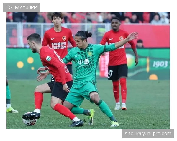 国安整体搭配混乱，问题已非个人层面所能解决