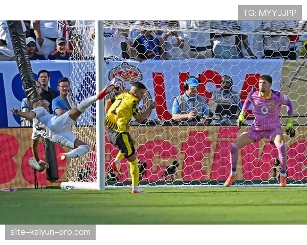 多特蒙德争冠关键阶段掉链子，球队稳定性面临考验，对赛季走势形成制约