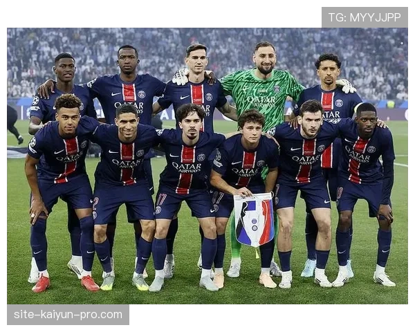 巴黎圣日耳曼越踢越依赖边路，是战术升级还是中路彻底瘫痪了？