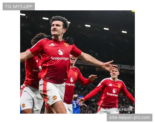 曼联战术体系缺乏稳定性，对球队表现形成制约，稳定性面临考验